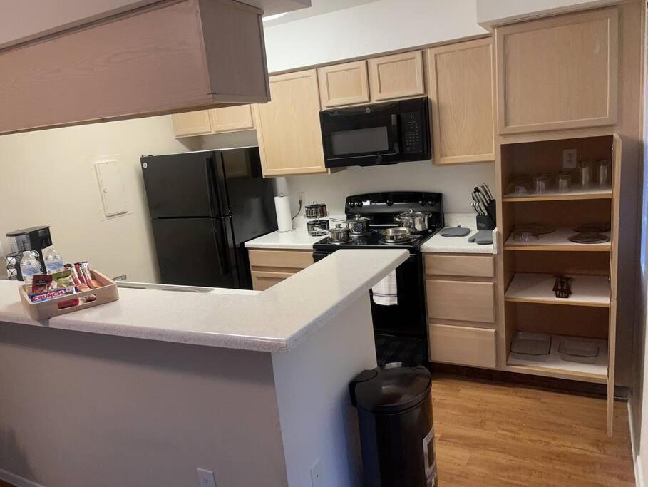 Lux & Lax Rental Homes ヒューストン エクステリア 写真